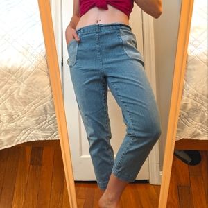 💙 mid-rise cropped jeans